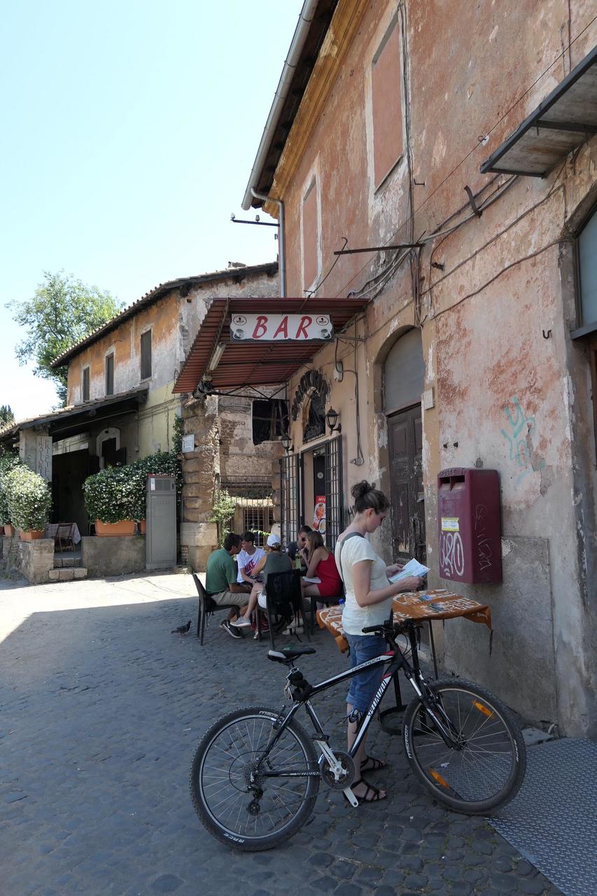 Appian Way bicycle tour