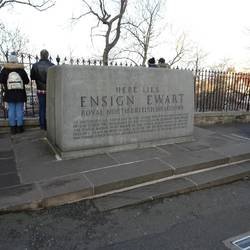 Denkmal für Ensign Ewart, einem schottischen Soldaten
