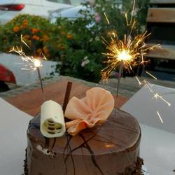 Happy 31st birthday dear Osman - as you wished..... a chocolate cake with bananas 🎂🥳🧿!