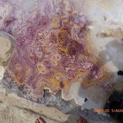 There are a lot of rocks like this - incredible colours when wet