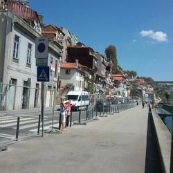 Barricades being set up for race day