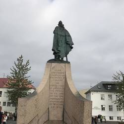 liefur erikkson...first viking who dicovered iceland and Greenland