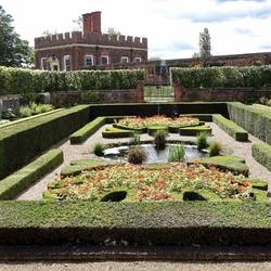 Pond Garden and Banqueting Hall