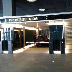 Very clever automated carparkering
