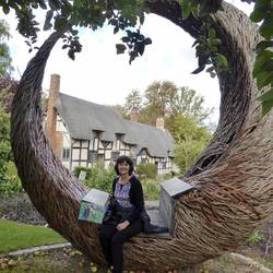 Anne Hathaway's family home