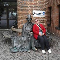 Mum found a friend