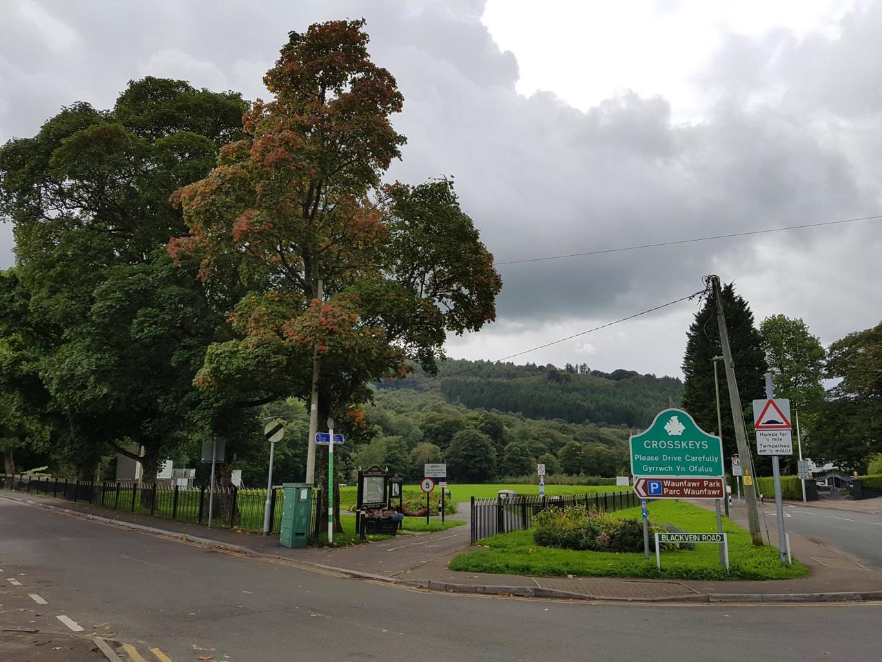 Waunfawr park, Crosskeys