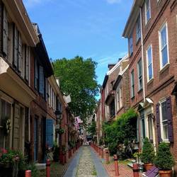 Elfreth's Alley