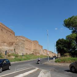 The walls of Rome city