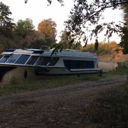 Early morning at our mooring