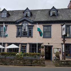 Dragon Inn, Crickhowell