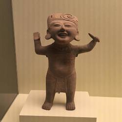 Cute pottery in the museum
