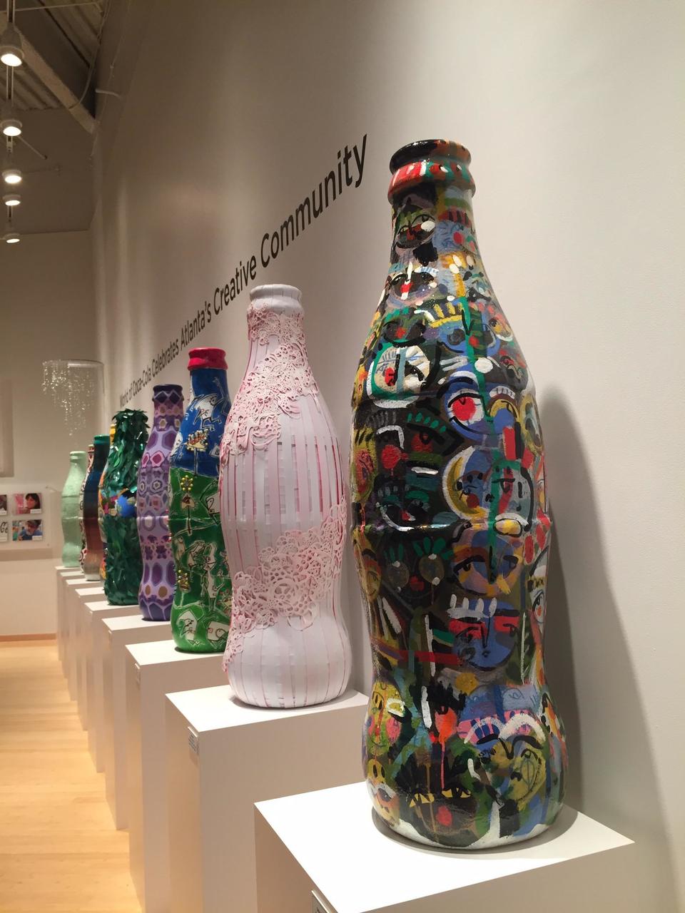 So viel Kunst mit Coca Cola!