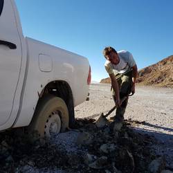 Hristo starts digging