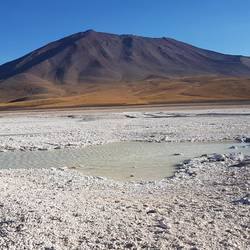 The small strip joining Laguna Blanca to Laguna Verde