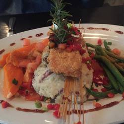 Lachs mit Knoblauch-Kartoffelbrei zum Abendessen