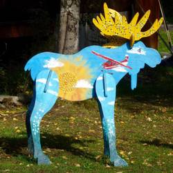 Not a real moose, but pretty just the same. "Here moosie, mooosie!"