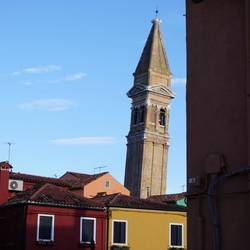 Nicht Pisa, sondern Burano. Der Kirchturm ist schief!