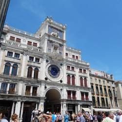 Torre dell’Orologio mit astronomischer Uhr - Uhrenturm von Venedig
