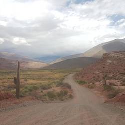 Starting the ascent near La Poma