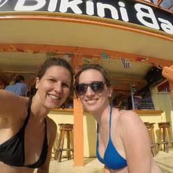 Taucherpause in der Bikinibar