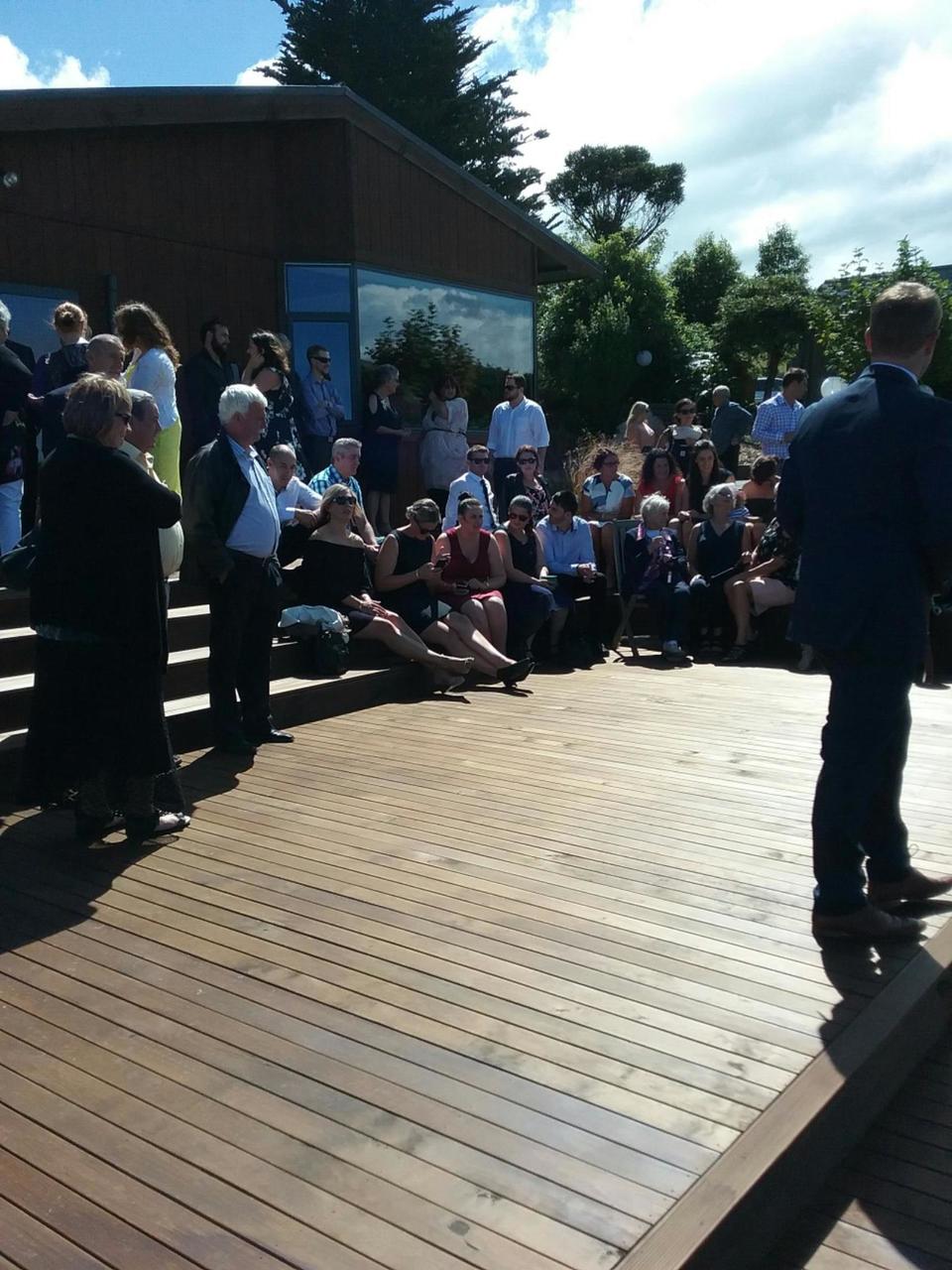 Yeah!!! The sun is out. Awesome deck Colin!