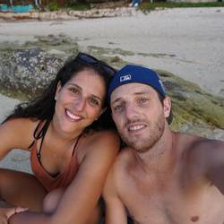 Ça rend heureux, la plage, la mer et le soleil.