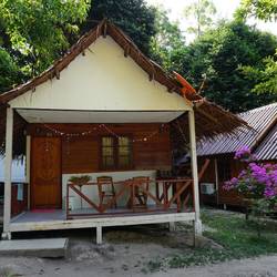 Notre Bungalow au Smile Sunset Beach Resort.