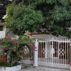 Houses near the airport reminded us of Chandigarh