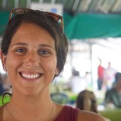 Voir sourire autant, ça fait sourire!