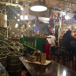 Fun craftbeer bar in central Lima