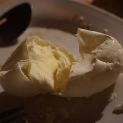 Un oeuf de crocodile.