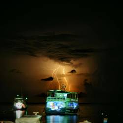 Wie so oft mit Gewitter im Hintergrund.