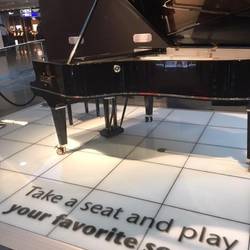 Piano at Frankfurt airport