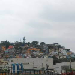 Slam in Schön. Ecuador wirkt deutlich Organisierter und Aufgeräumter sowie reicher den Peru und Bolivien
