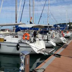 Neuer Hafen von Cecina