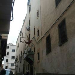 der unscheinbare Eingang zum Riad in Fes