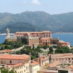 Schönster Leuchtturm Elbas