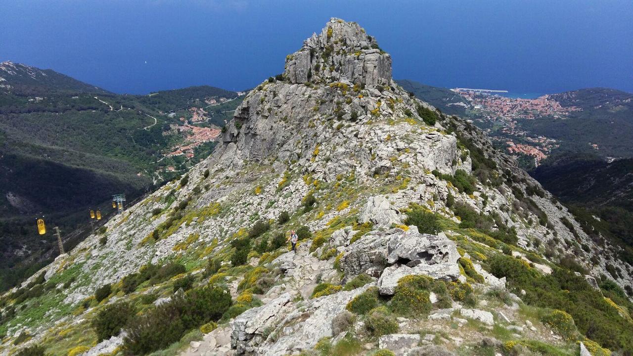 Patagon im Hintergrund, Michael im Vordergrund