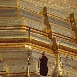 Il doit avoir droit à une vue incroyable de là-haut!