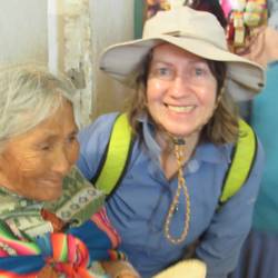 Paar Bolivianos und die Frau segnet mich!