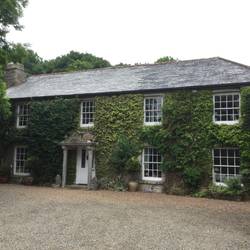 Cabilla Manor