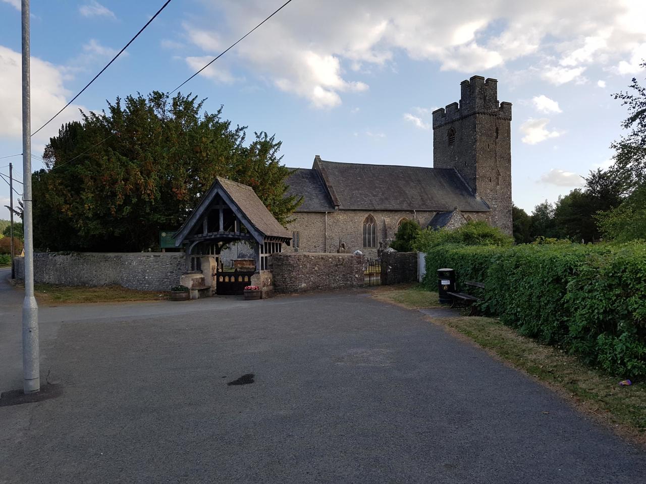 Llandingat CiW Church, Llandovery