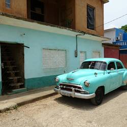 Farblich abgestimmter Parkplatz