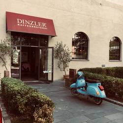 Eingang zum Dinzler