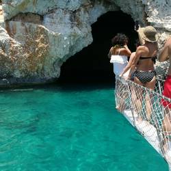 Pirates cave