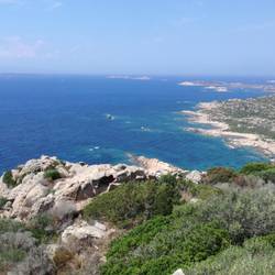 Tolle Küste aus einem der härtesten Granitarten weltweit