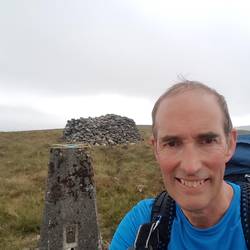 Garn Gron trig point