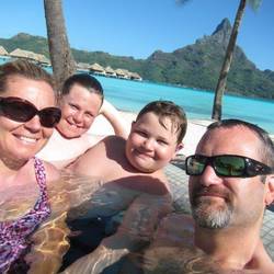 pool family