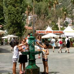 A place of different encounters - the green fontaine in the center of Kaş!